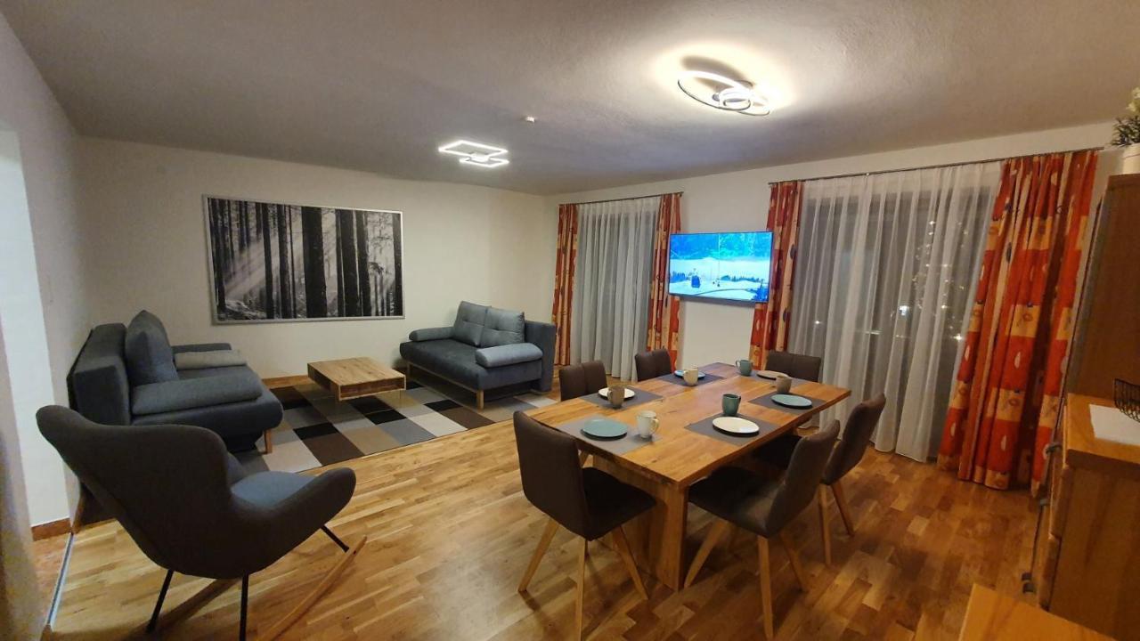 Appartements Mayr Inklusive Ganzjaehrig Gratis Zugang Zur Alpentherme Und Im Sommer Kostenlose Bergbahnnutzung 巴特霍夫加施泰因 外观 照片